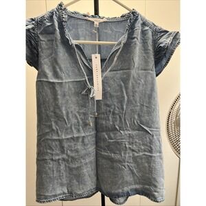 Jane + Delancey brand flutter sleeve denim blouse size Small